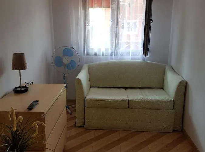 Na Zaciszu Деревянный коттедж Конты Рыбацке